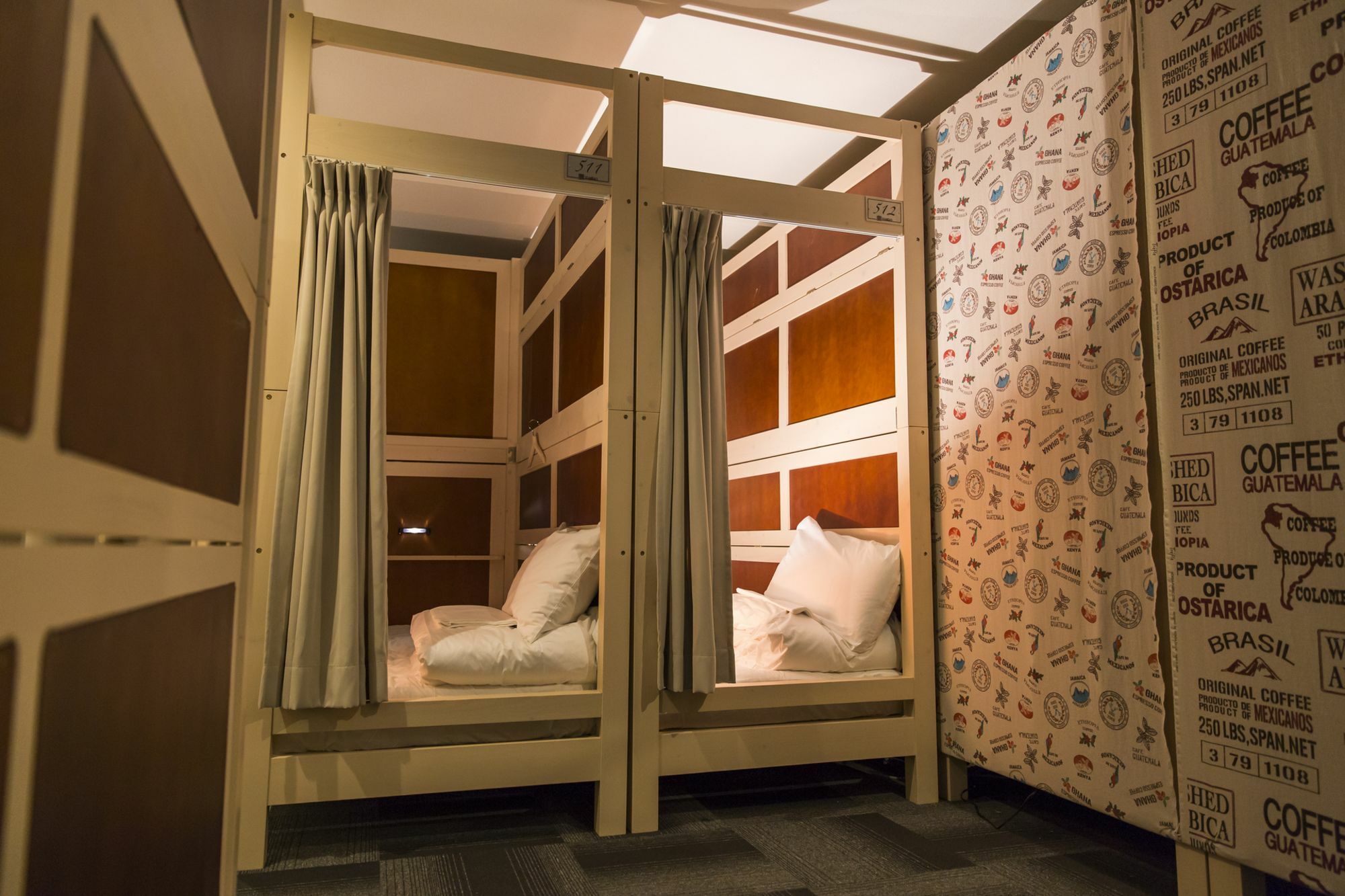 Hostel Viaggio Osaka Buitenkant foto